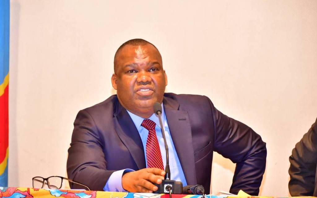 Le Prof. Mbata dénonce : « Corneille Nangaa et la CENI sont en rébellion constante contre la Constitution et les lois de la République !»