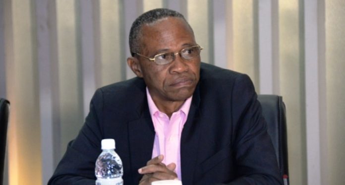 Le Pr. Jean-Marie Kayembe, nouveau recteur de l’Université de Kinshasa.